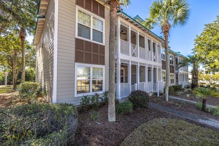 86 Village Boulevard