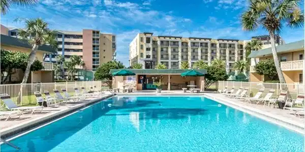 885 Santa Rosa Boulevard