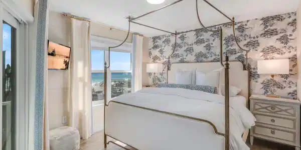 11 Beachside Drive