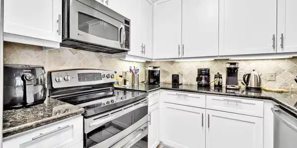 885 Seascape Drive
