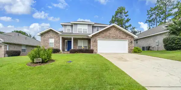 202 Gracie Lane
