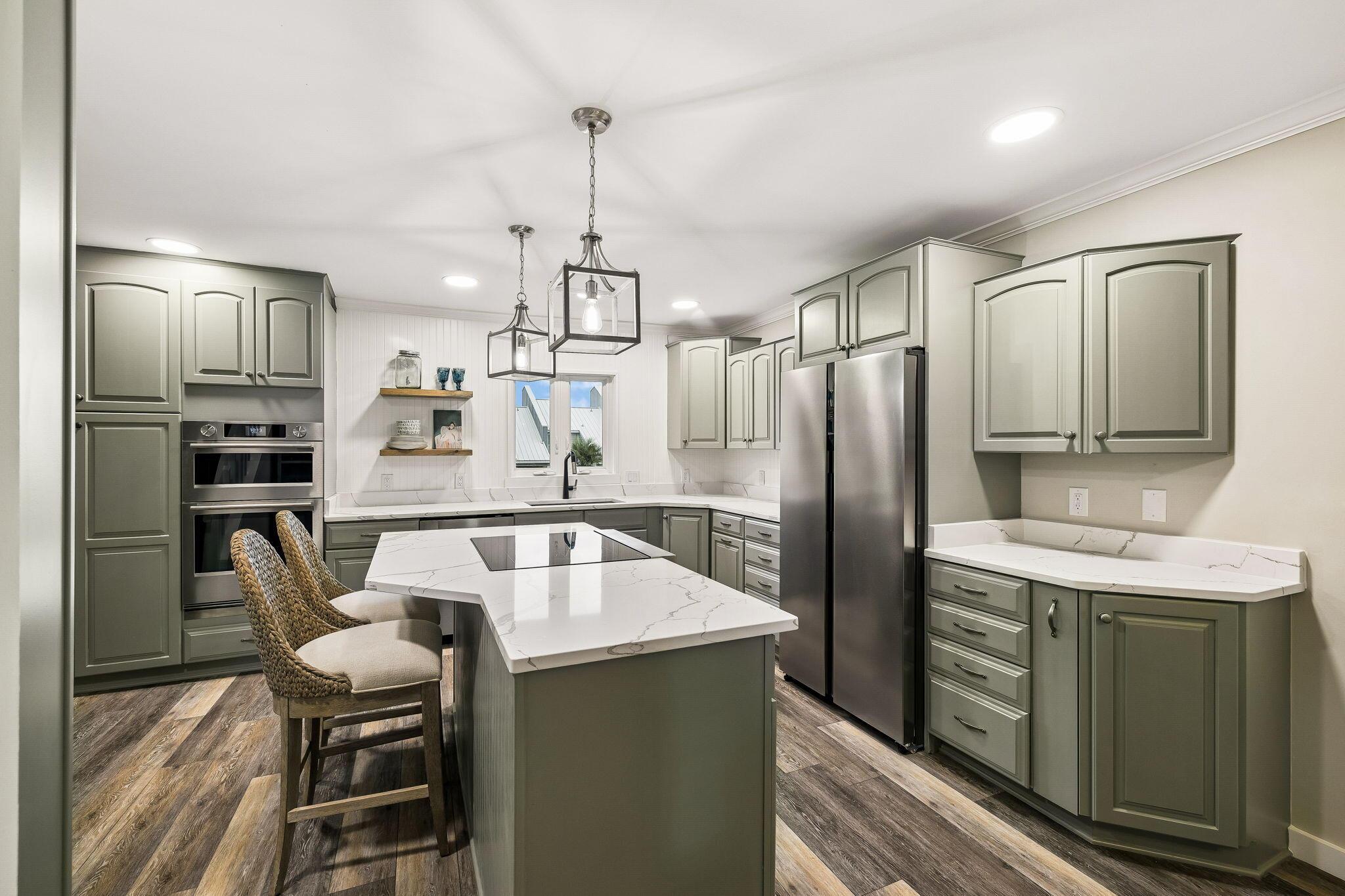 Image 4: Sea Bluff Unit 8