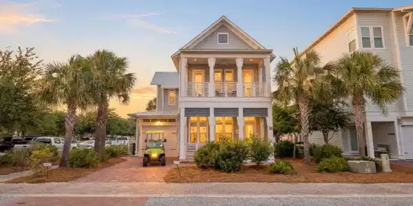 11 Pleasant Street