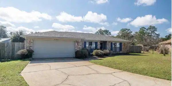 513 Briarwood