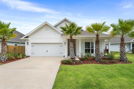 163 Emarie Grey Circle