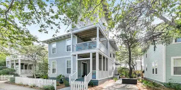 34 N Ryan Street