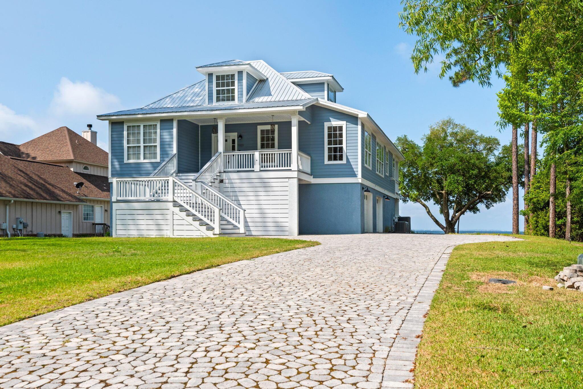 Image 4: 2-969_Bay_Harbor_Blvd_20260428_4