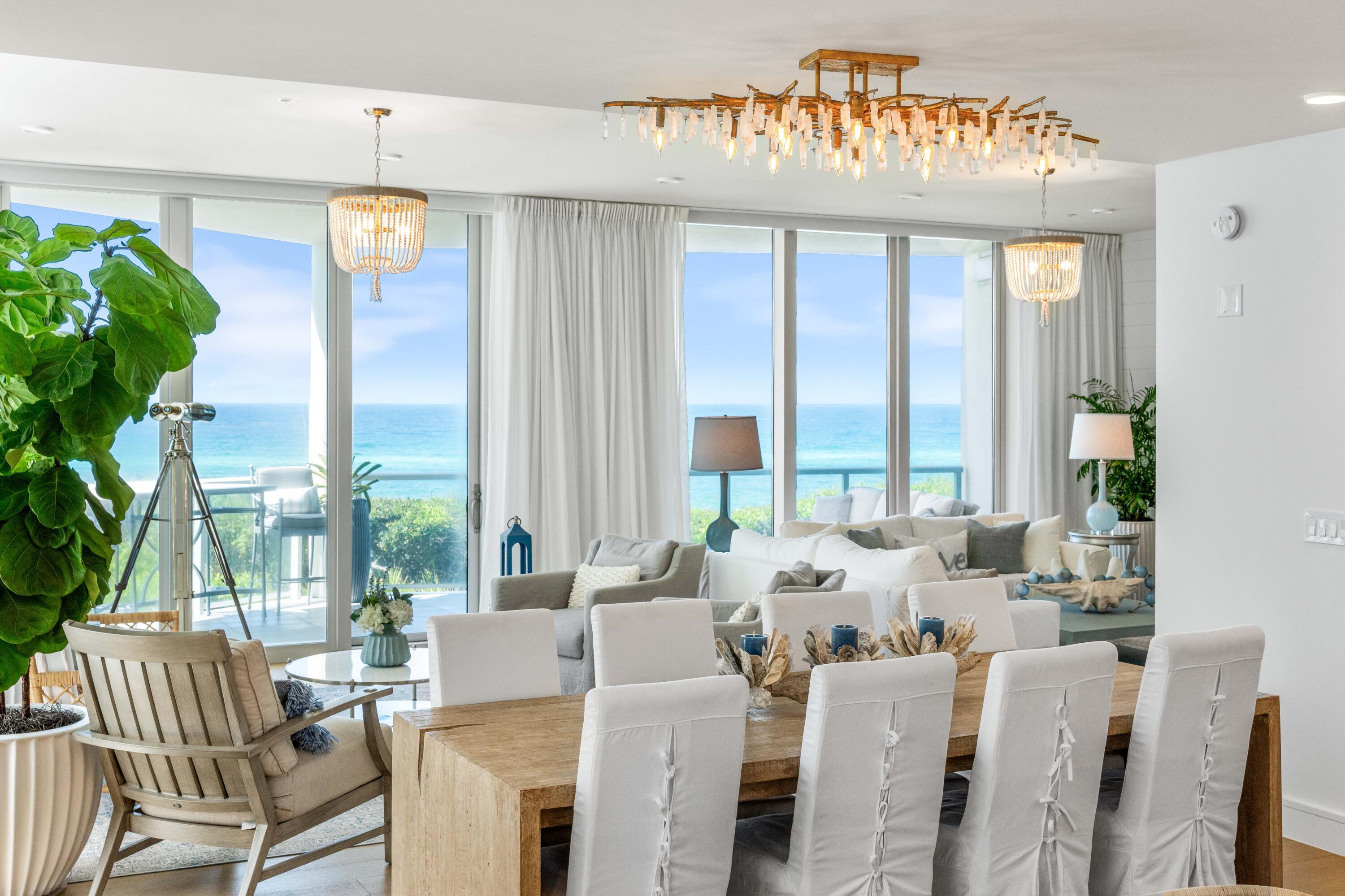 Image 4: GULF FRONT Living with PTIVATE BALCONY