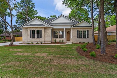 236 Sweetwater Run