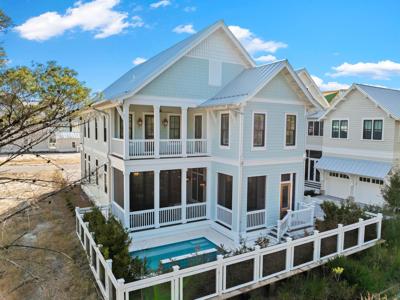 220 Climbing Rose Way