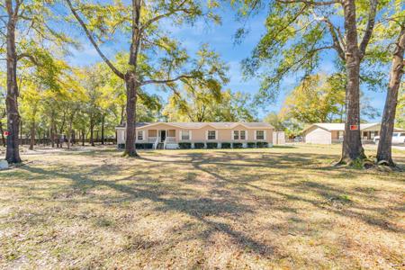 429 Woodlawn Road