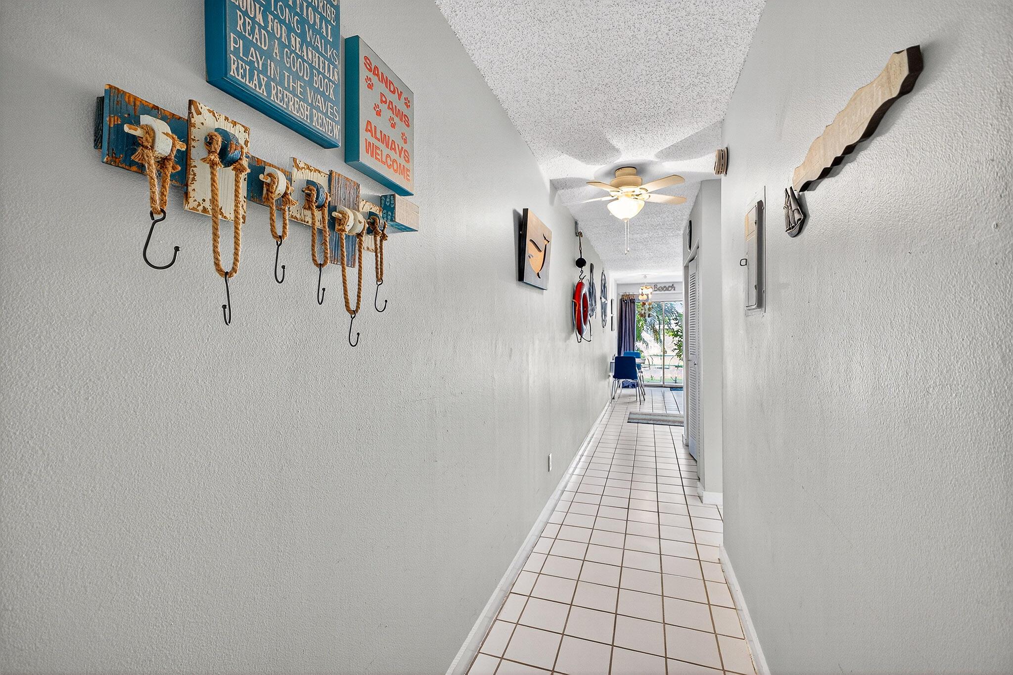 Image 4: 485 Gulf Shore Dr 102-6