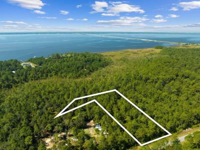 7.25 acres Jolly Bay Road