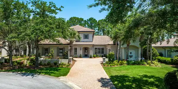 3427 Club Estates Drive