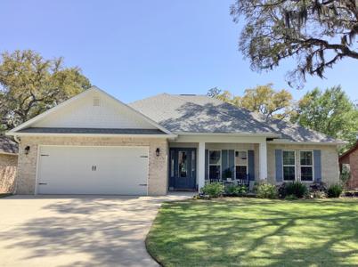 111 Hands Cove Lane