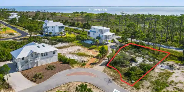 Image 2: 0.25 Acres
