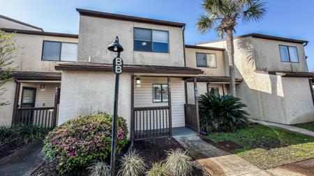 17620 Front Beach Road