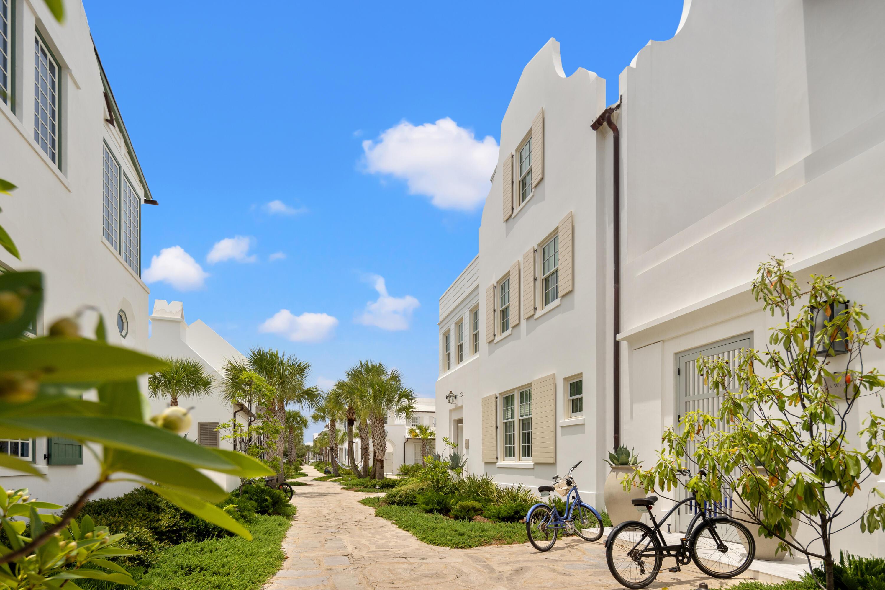 Image 3: 40 Silver Sea Court - Alys Beach-12