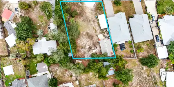 Image 3: DJI_20251204104000_0009_D
