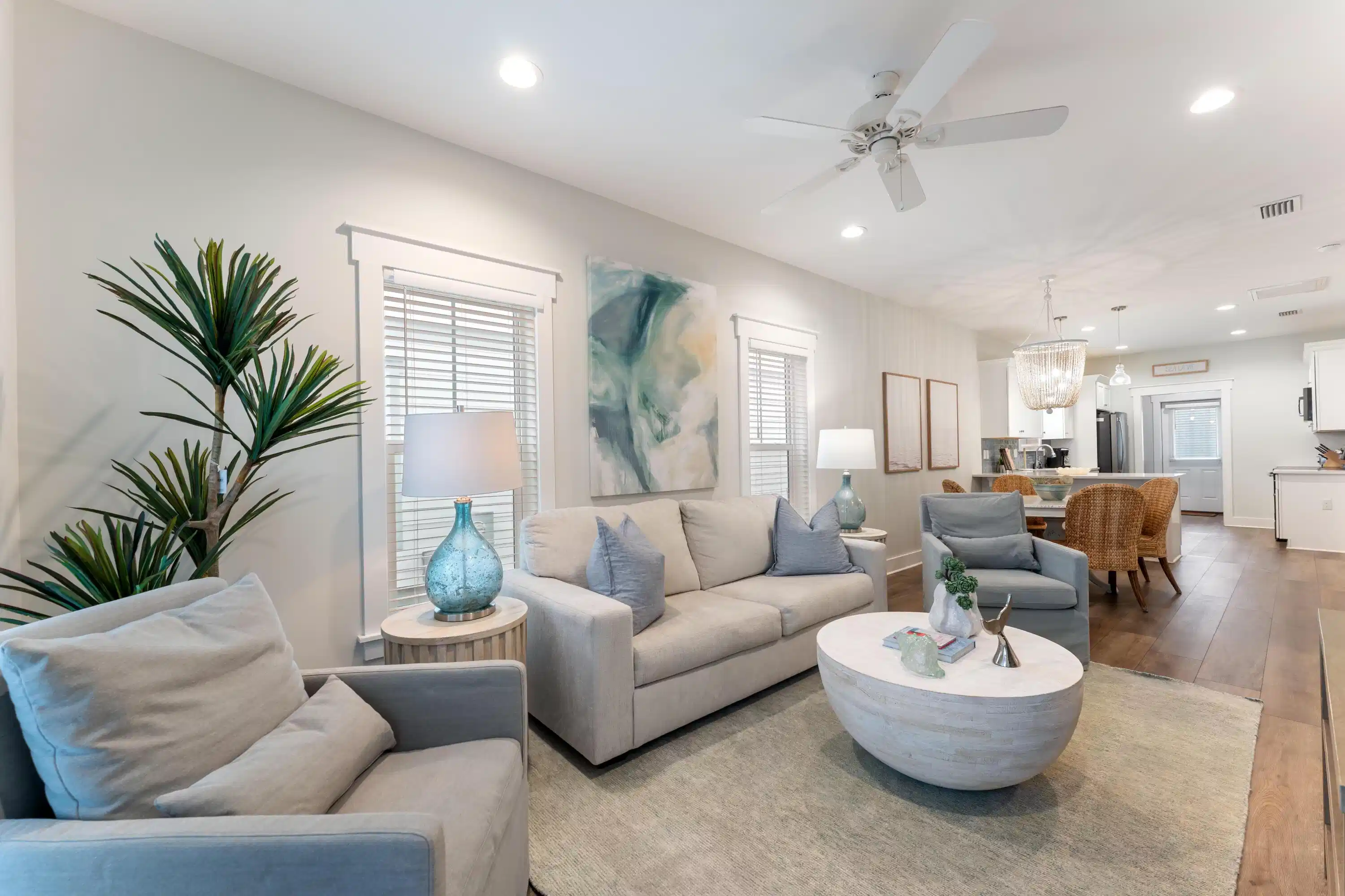 Image 1: Ocean Breeze Cottages - Mexico Beach2