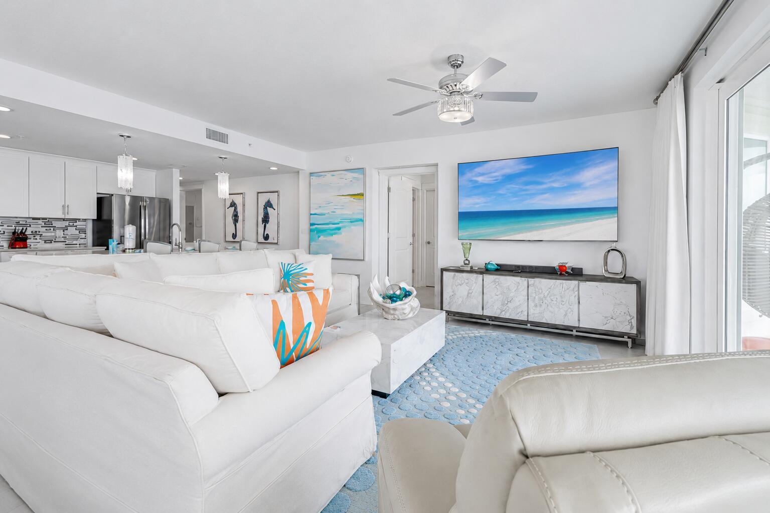 Image 3: Living Area