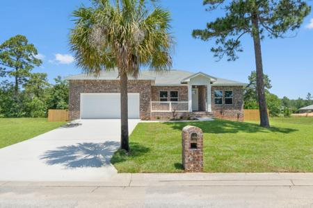 1176 adrian Way