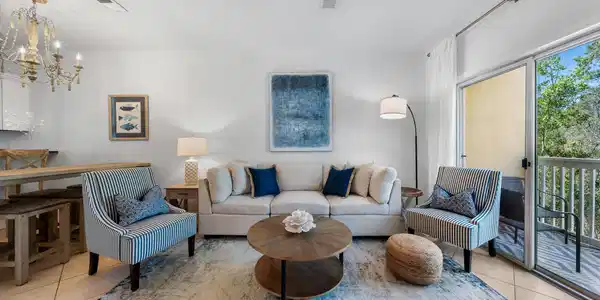 Image 3: Herons Watch 7205 Living Room