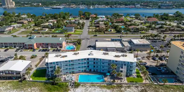 667 Nautilus Court