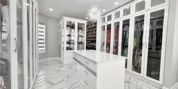 96 Garnet Place