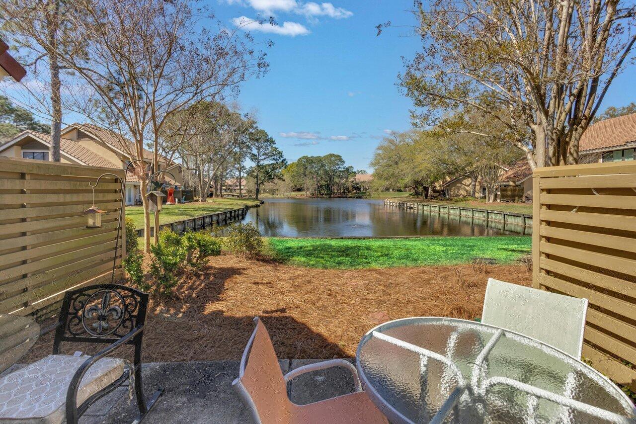 Image 1: 5151 Beachwalk Circle