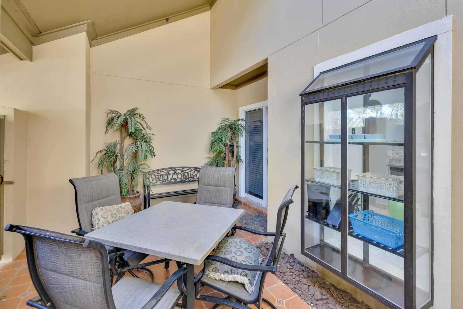 Image 2: 5151 Beachwalk Circle