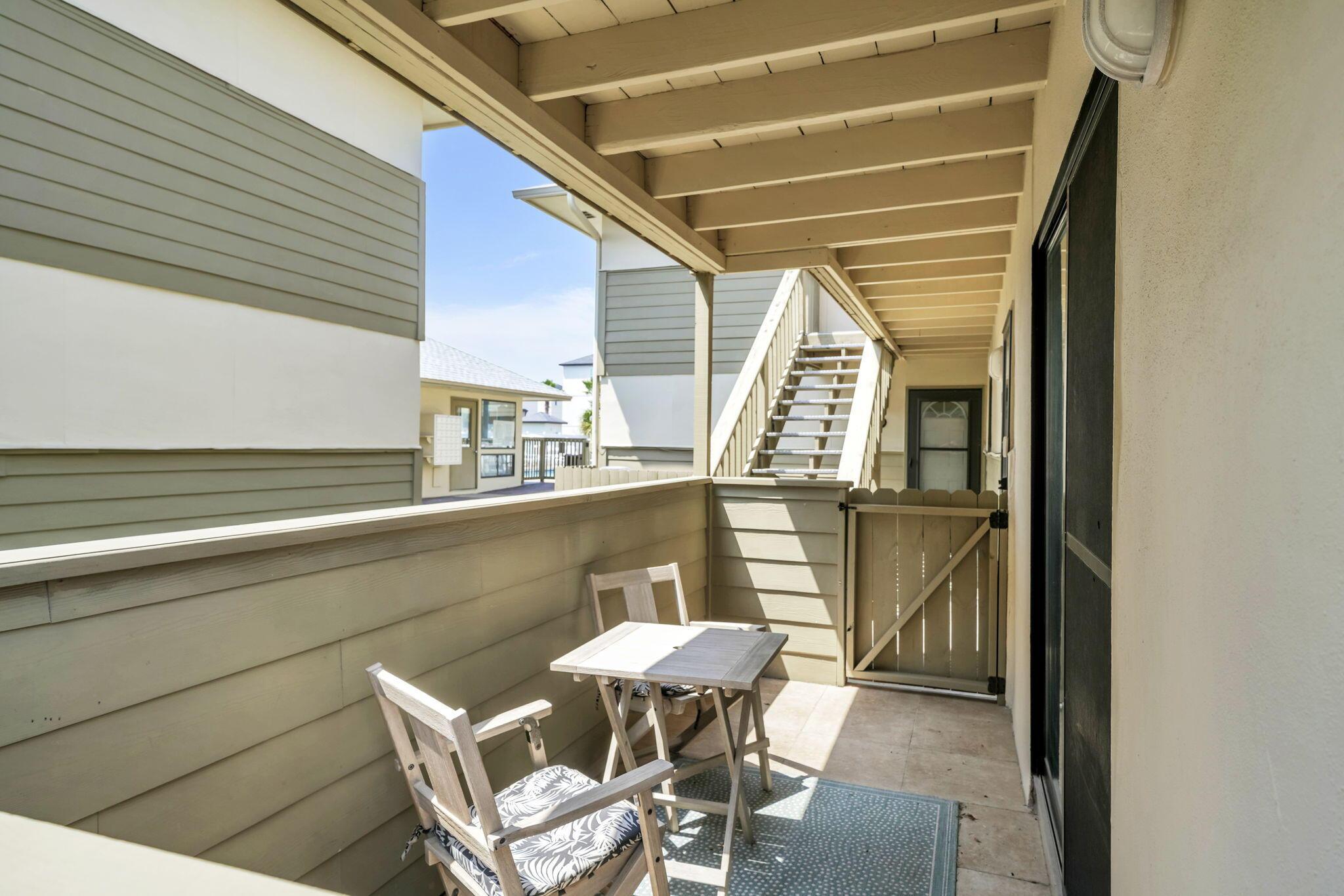 Image 4: Cross Creek Condo #11