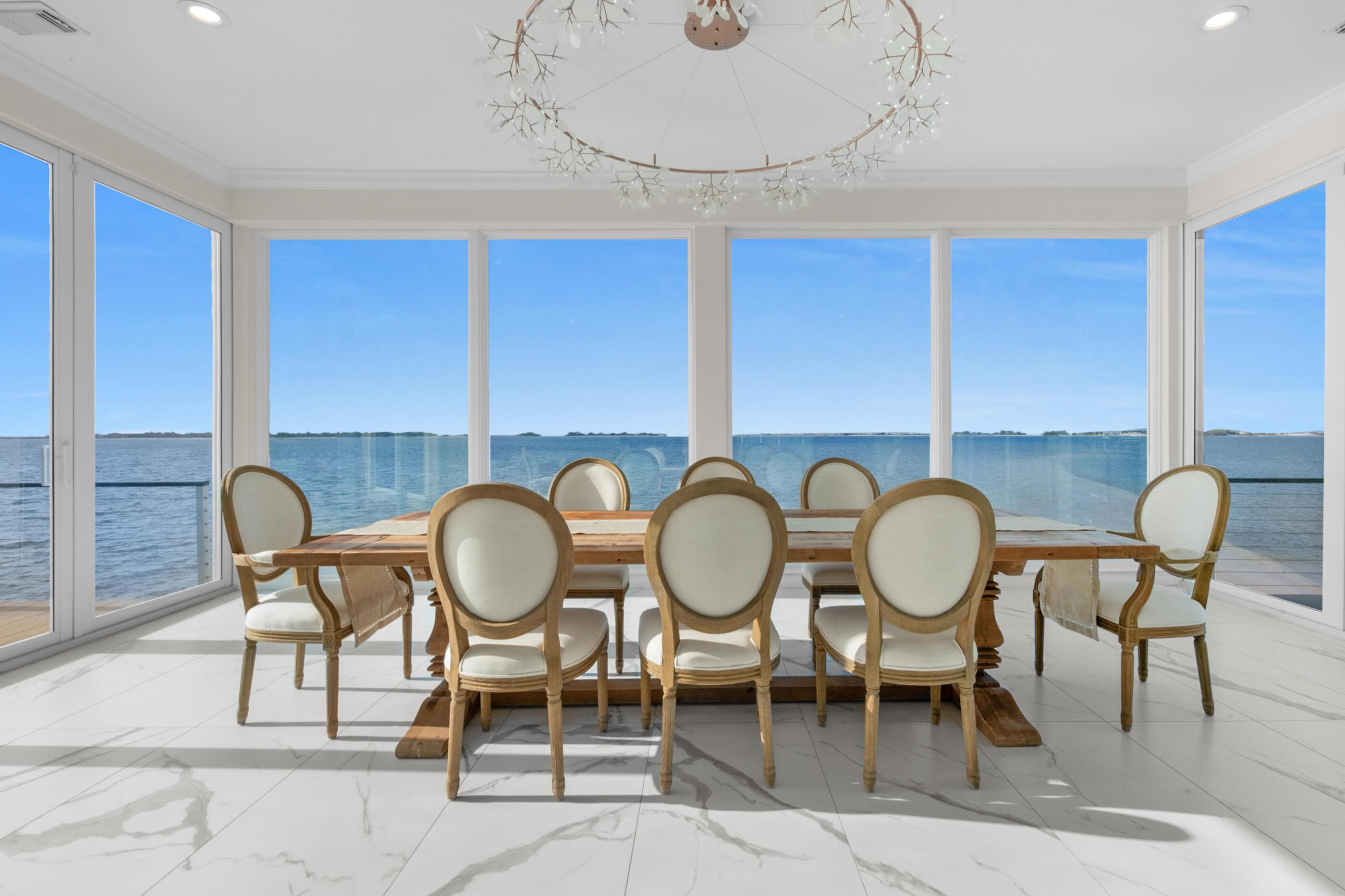 Image 3: Dining Room