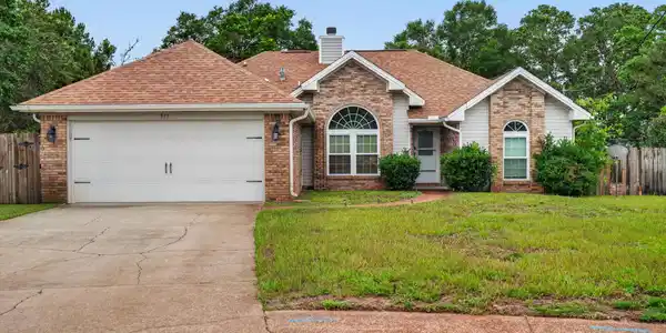 519 E Timberlake Drive