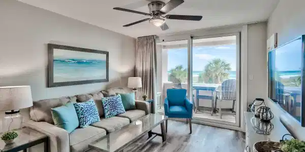 Image 2: Living room 2