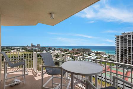112 Seascape Drive