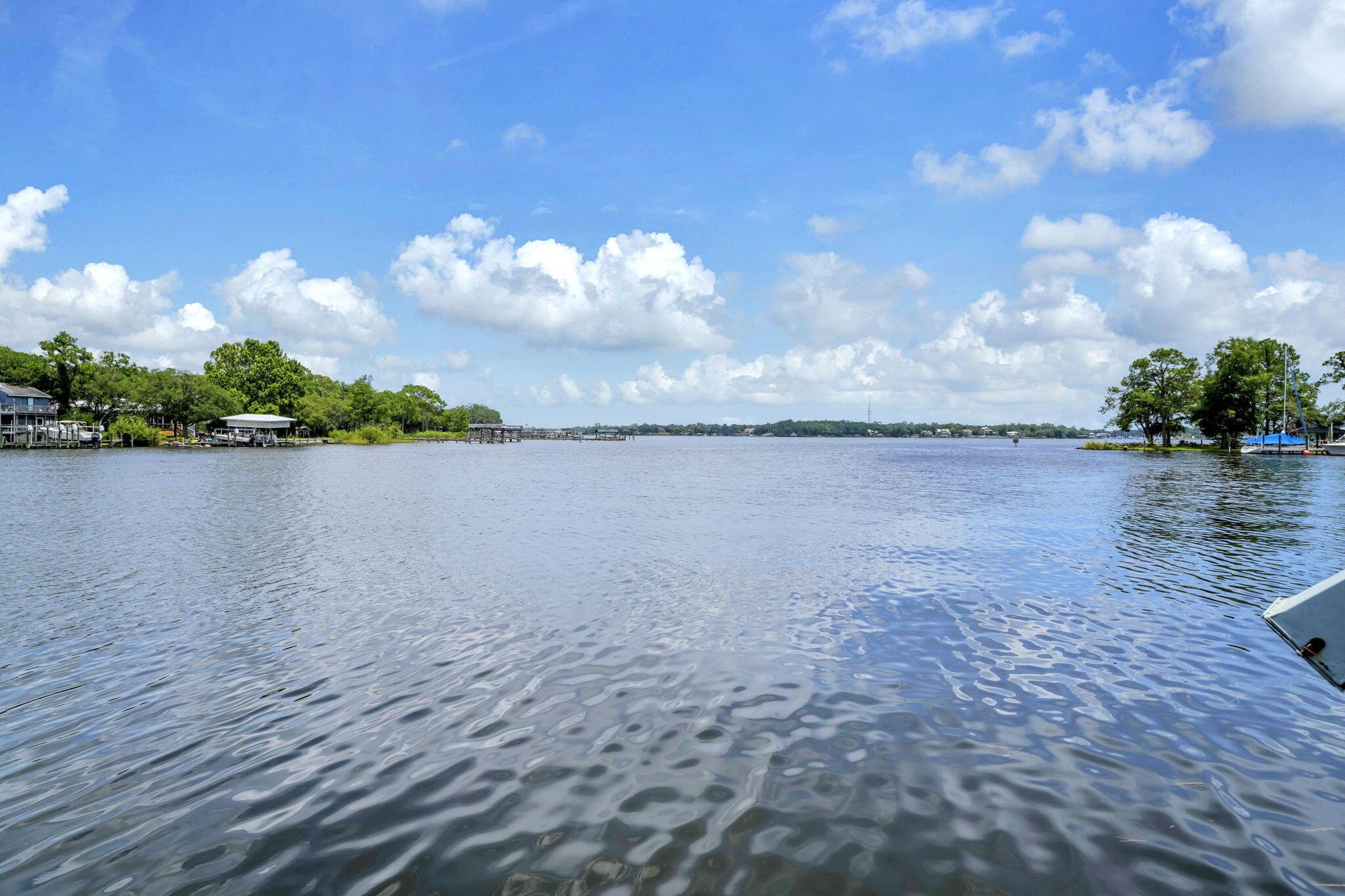 Image 2: View to Rocky Bayou