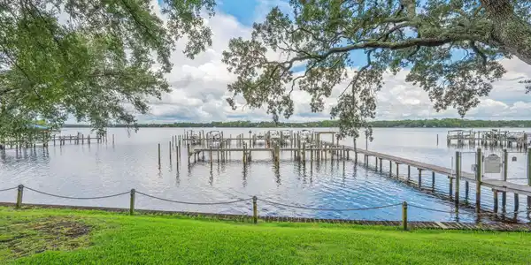 Image 2: 7204 Majestic Blvd. Navarre