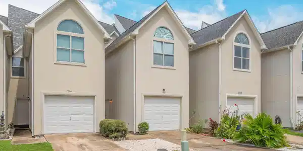 Image 3: 7204 Majestic Blvd. Navarre
