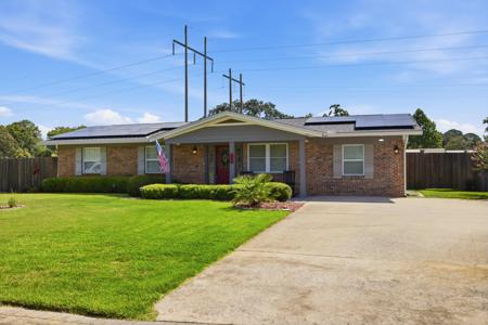 325 Echo Circle