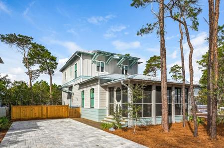 723 PATINA BLVD