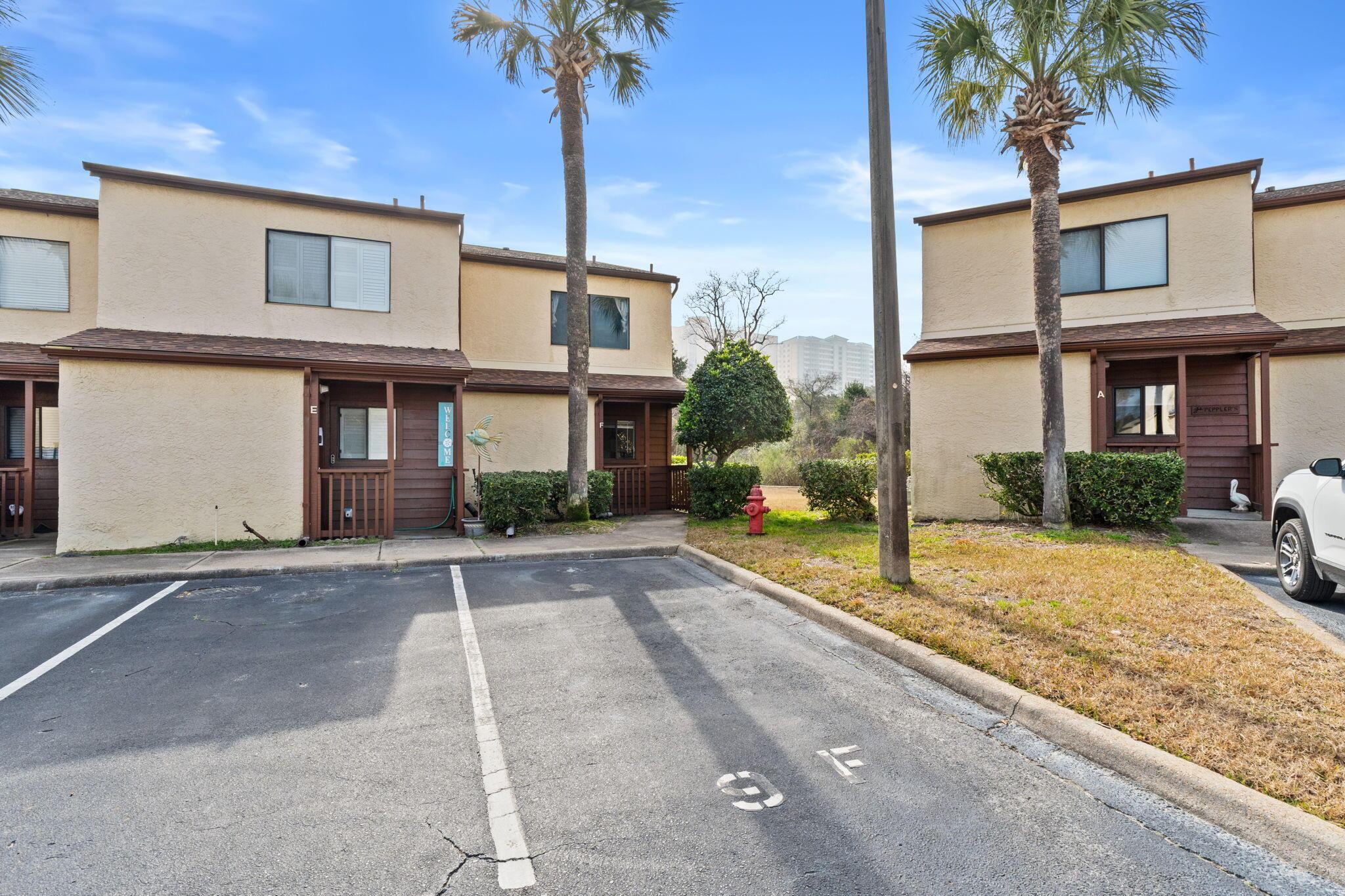 Image 2: 2-web-or-mls-FDP03375