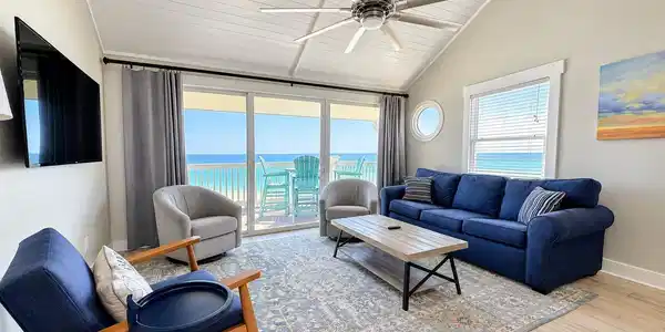 Image 2: Living Room