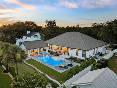 4049 N Indian Bayou