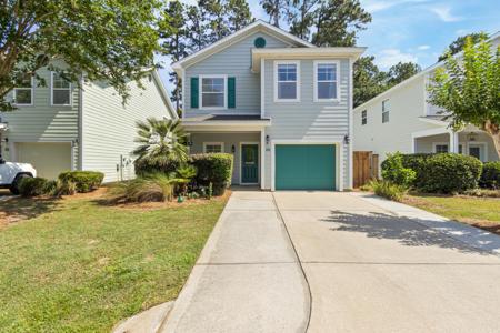 107 Hackberry Way