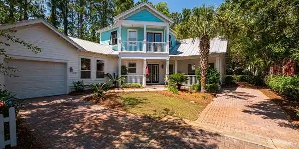 2093 Tradewinds Cove