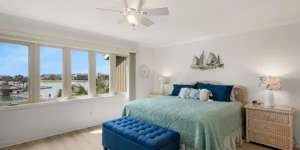 122 Stewart Lake Cove