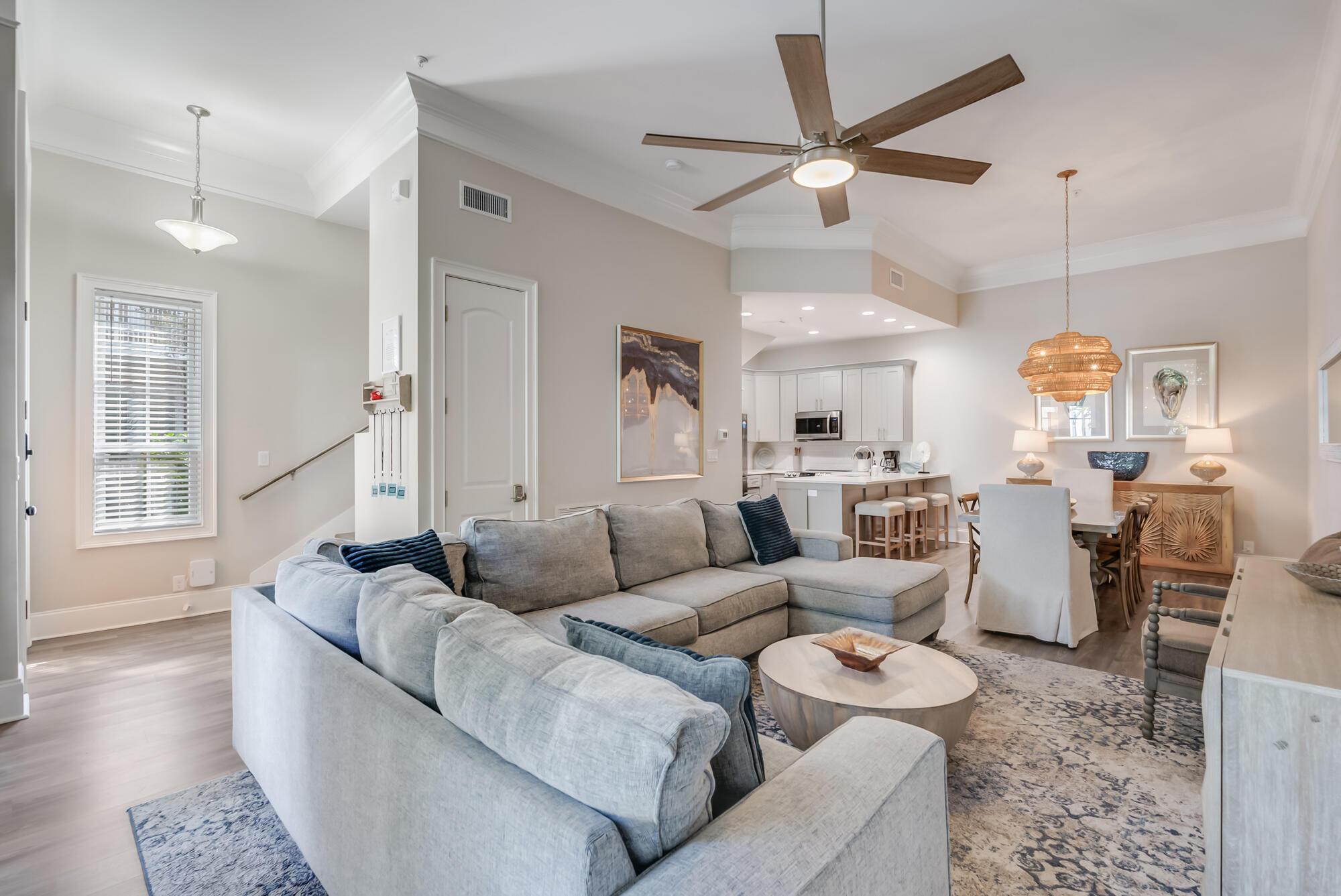 Image 2: 9250 market st inn - la jardin unit 150-