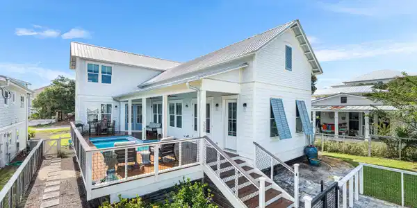 338 S Gulf Drive