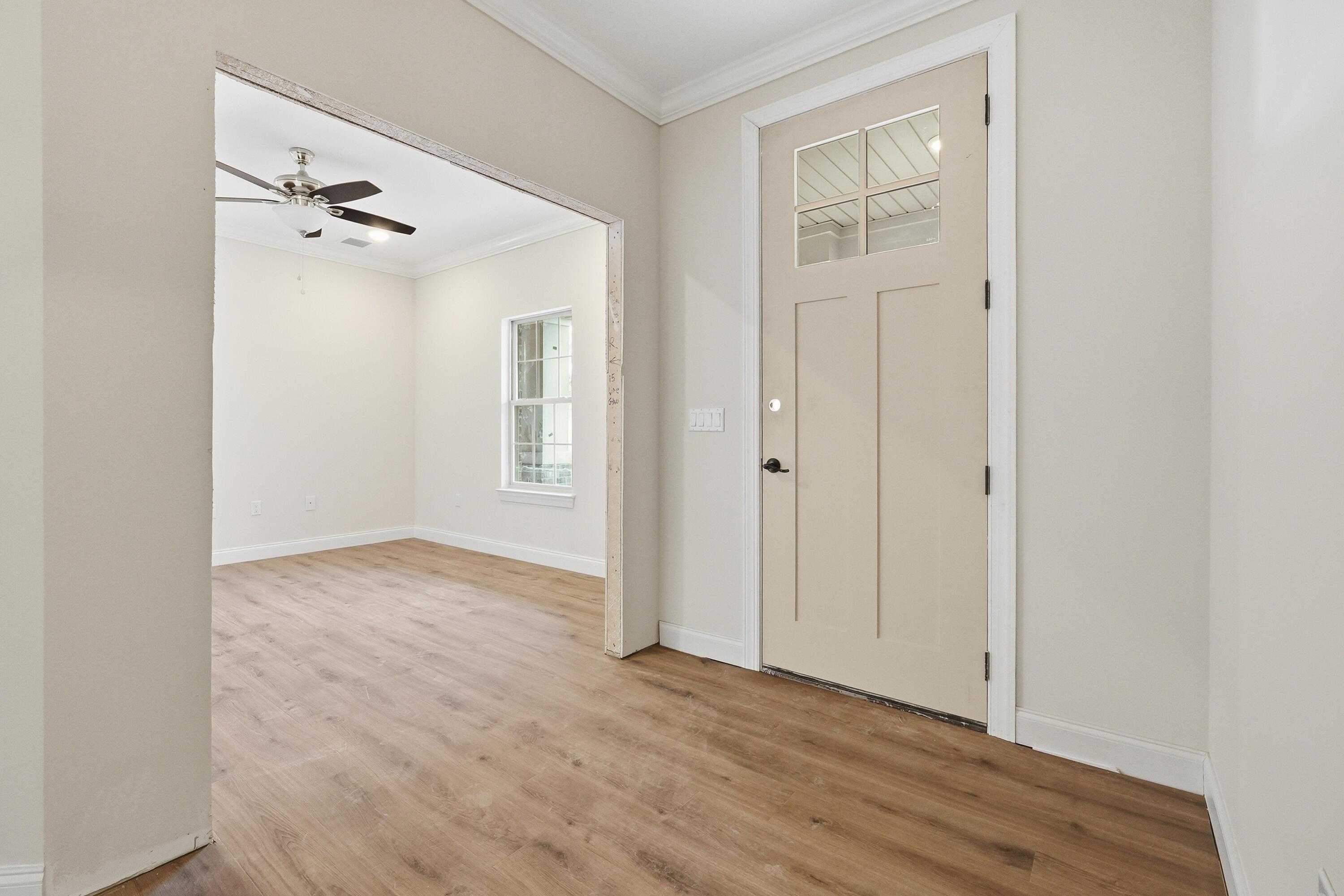 Image 2: 423 marquette st-7